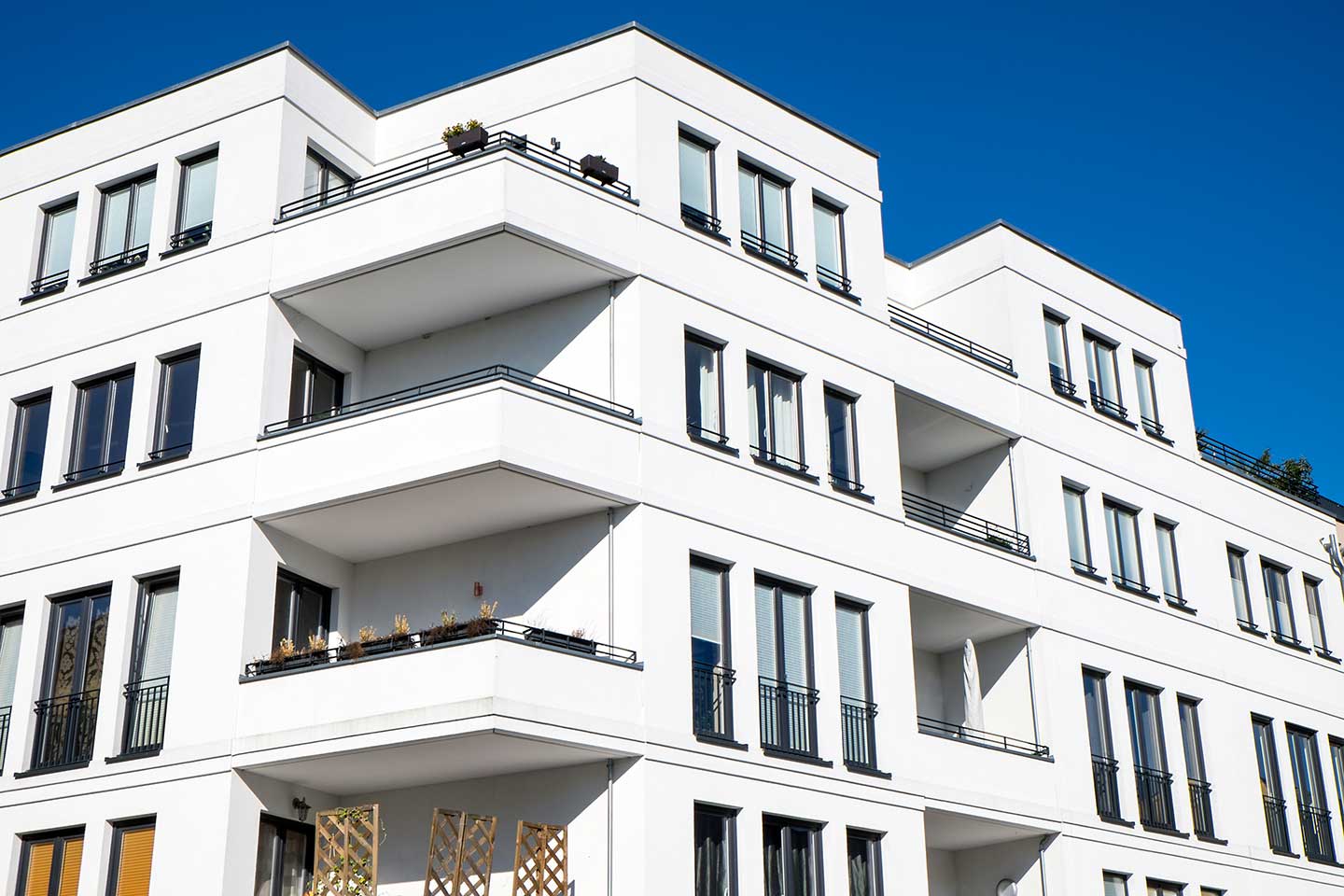 Apartamento en Edificio Moderno con Terraza